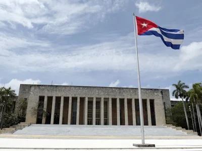 Lancha proveniente de EE.UU. interceptada en Cuba transportaba arsenal de 14 fusiles y 13.000 proyectiles, según autoridades