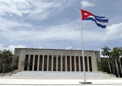 Lancha proveniente de EE.UU. interceptada en Cuba transportaba arsenal de 14 fusiles y 13.000 proyectiles, según autoridades