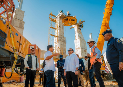 Paliza inspecciona Línea 3 del Teleférico SD; prevén entregar primera fase en diciembre 