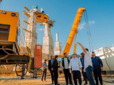 Paliza supervisa avances de la Línea 3 del Teleférico de Santo Domingo Oeste