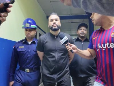 Cierran centro médico vinculado a doctor acusado de agresión sexual en Las Guáranas, SFM