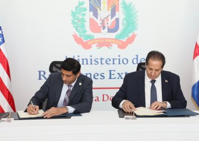 Estados Unidos y República Dominicana firman acuerdo histórico de cooperación en salud