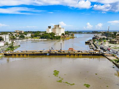 Anuncian suspensión provisional del tránsito en el puente flotante este sábado