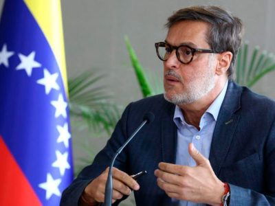 Venezuela designa a Félix Plasencia como representante diplomático ante Estados Unidos: viajará “muy pronto”