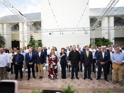 Ministerio de Medio Ambiente presenta avances y reafirma compromiso con la sostenibilidad