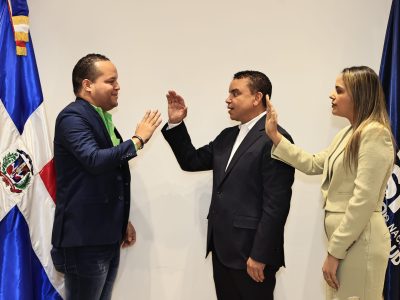 SNS juramenta nuevos directores en hospitales Inmaculada Concepción y Ramón Báez