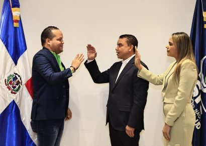 SNS juramenta nuevos directores en hospitales Inmaculada Concepción y Ramón Báez