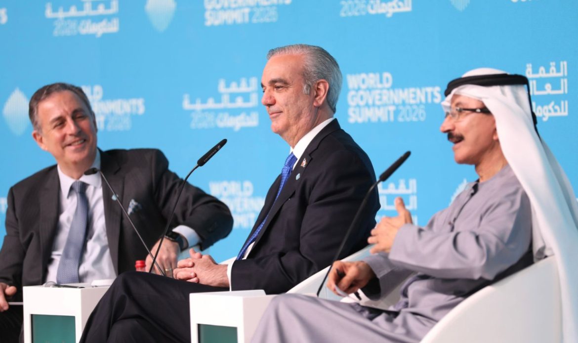 Sultan Ahmed bin Sulayem destaca liderazgo de Abinader y posiciona a RD como destino seguro para la inversión internacional