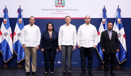 Mirex fortalece capacidades de funcionarios consulares con entrenamiento especializado