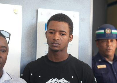 Joven de 23 años se entrega tras ser acusado de homicidio en Nigua
