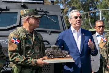 Presidente Abinader fortalece la seguridad nacional con entrega de modernos equipos militares