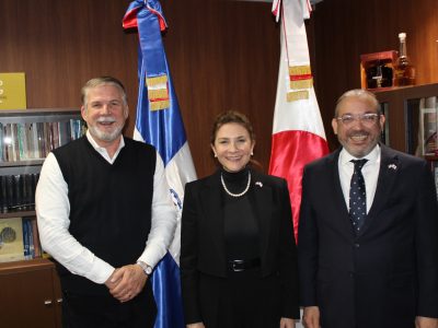Carolina resalta labor de los dominicanos residentes en el exterior durante su visita a Japón