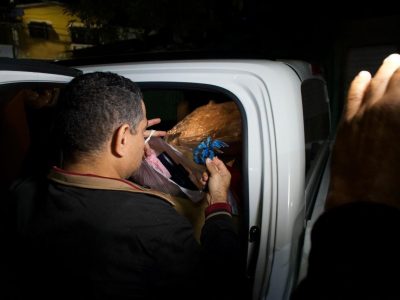 FTC detiene 25 personas en 22 allanamientos contra microtráfico en Pedro Brand; ocupan drogas, armas y vehículos