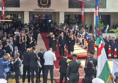 Presidente Abinader llega al Congreso Nacional para rendir cuentas al país