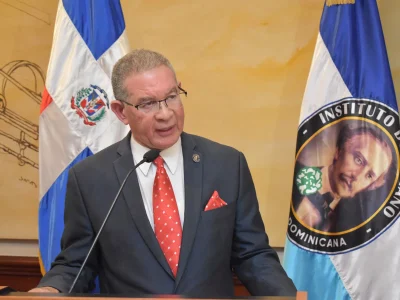 Presidente del Instituto Duartiano critica uso de parques patrióticos para “junte de therians”: “Pueden ir al zoológico”