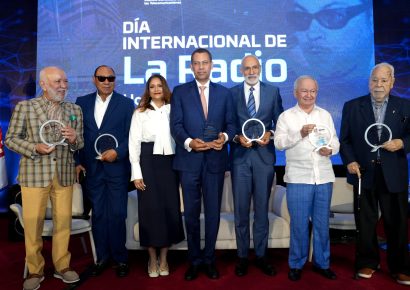 Indotel rinde homenaje póstumo a Radhamés Aracena en el Día Mundial de la Radio