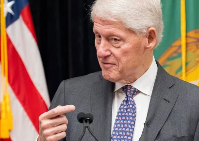Bill Clinton declara ante el Congreso: “No tenía conocimiento de los delitos de Jeffrey Epstein”