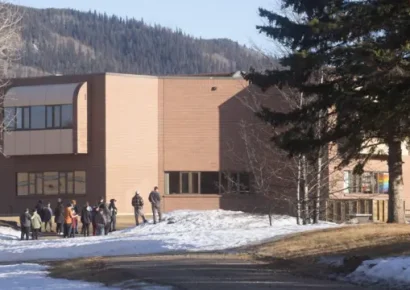 Al menos diez muertos tras un ataque armado en escuela del oeste de Canadá