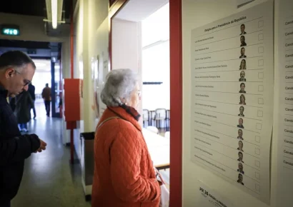 Portugal acude a las urnas en una histórica segunda vuelta