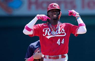 Elly de la Cruz se adelanta al campamento de los Cincinnati Reds en Arizona