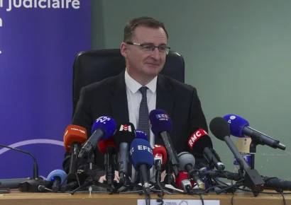 Asesinato de joven de extrema derecha en Francia tensiona la precampaña electoral