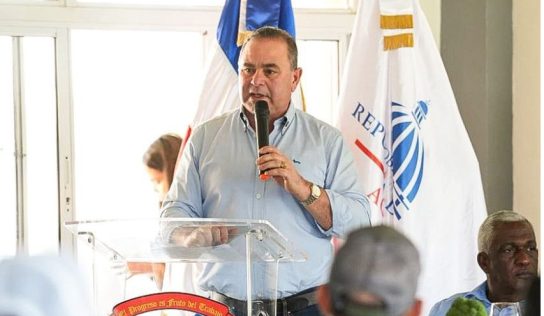 Ministro de Agricultura declara de alta prioridad la protección a la producción nacional