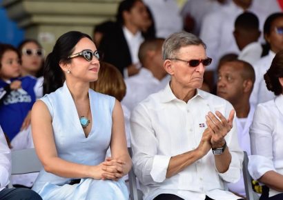 Faride Raful destaca compromiso con seguridad y unidad nacional en el Desfile Militar