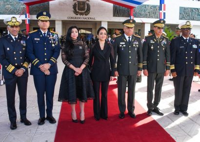 Faride Raful refuerza compromiso con la seguridad ciudadana y reforma policial en el Congreso Nacional