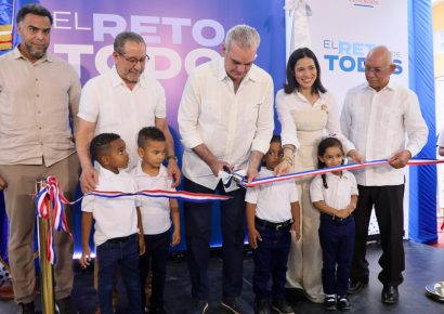 Abinader inaugura centro educativo inicial en Montecristi y amplía infraestructura escolar