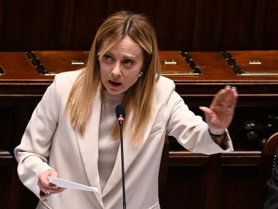 La primera ministra de Italia Meloni mantendrá su cargo pese a derrota en referéndum judicial