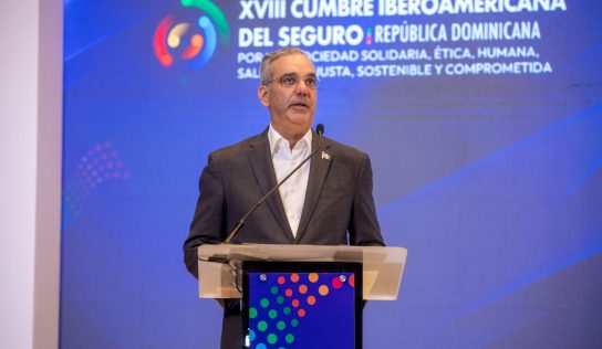 Presidente Abinader impulsa el seguro como motor de desarrollo hacia 2036