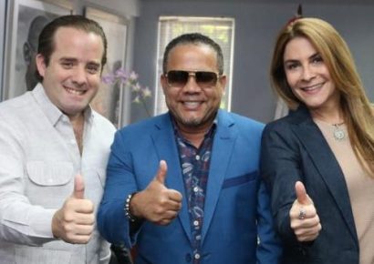 Senador Héctor Acosta respalda de manera total candidatura presidencial de Carolina Mejía