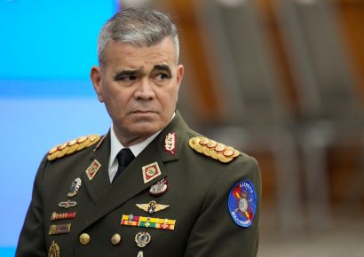 La destitución de Padrino López reduce la presencia de Rusia mientras el chavismo asegura continuidad