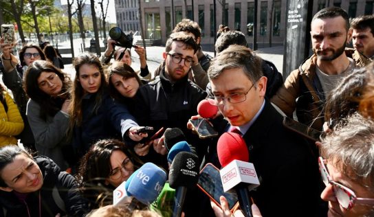 El padre de Noelia solicita medidas urgentes para suspender la eutanasia de su hija en Barcelona