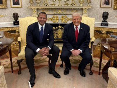 Alex Rodríguez se reúne con Donald Trump en la Casa Blanca