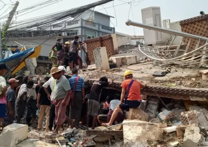 Un año después del terremoto de Sagaing, Birmania sigue marcada por la tragedia