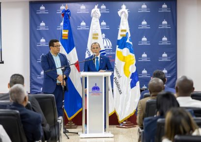 Contraloría advierte: sin contrato no se deben prestar servicios