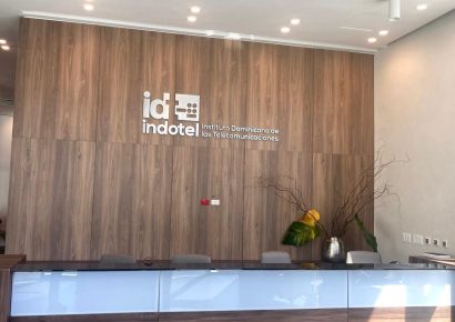 Indotel advierte sobre mensaje falso que promueve cobros y supuestos negocios con “canastas digitales”