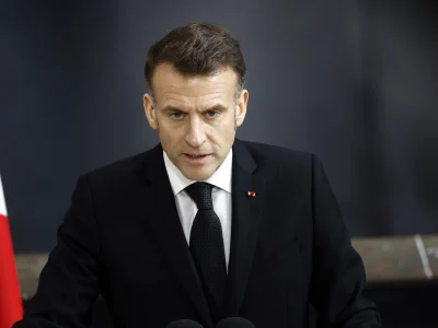 Francia descarta participación directa en conflicto con Irán, afirma Macron