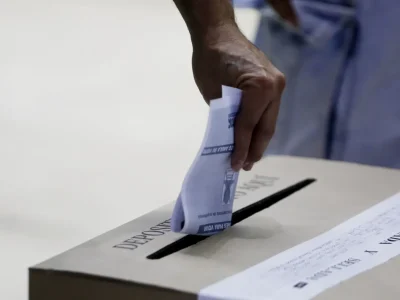 Baja participación y corte de internet marcan las elecciones presidenciales en la República del Congo