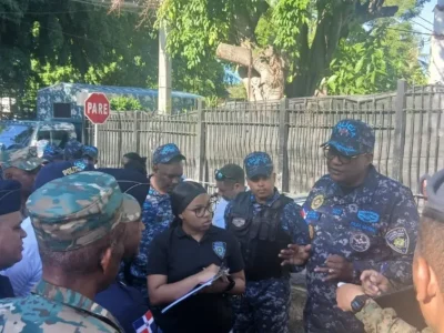 Autoridades incrementan vigilancia en Boca Chica tras serie de allanamientos