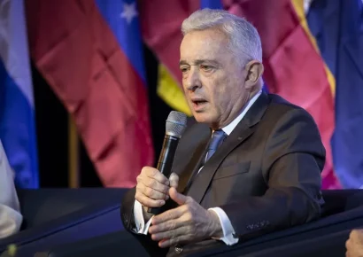 Elecciones legislativas en Colombia dejan cientos de candidatos “quemados”, incluido Álvaro Uribe