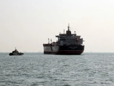 La OTAN debate cómo responder al cierre del estrecho de Ormuz por Irán