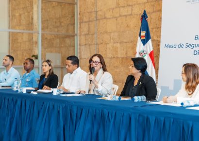 Alcaldía del DN e Interior y Policía presentan avances de la mesa de seguridad, ciudadanía y género