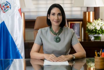 Primera dama Raquel Arbaje participará en cumbre internacional sobre educación digital infantil