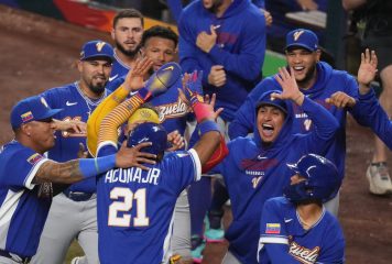 Venezuela derrota a Italia y se medirá a EE. UU. en la final del Clásico Mundial
