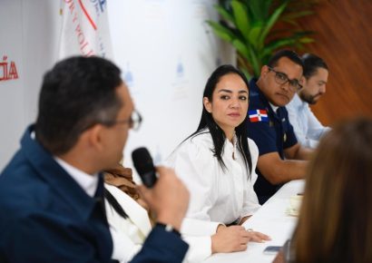 Faride Raful lidera seguimiento del Sistema de Alertas (Alerta-RD)