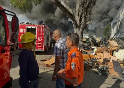 Quema de panales provoca incendio en almacén del Ministerio de Educación