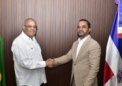 ITLA y Dirección de Embellecimiento coordinan operativo de limpieza y mantenimiento