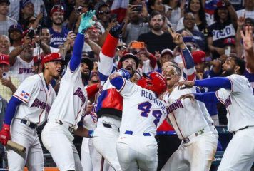 República Dominicana noquea a Países Bajos con cuatro jonrones en el Clásico Mundial de Béisbol